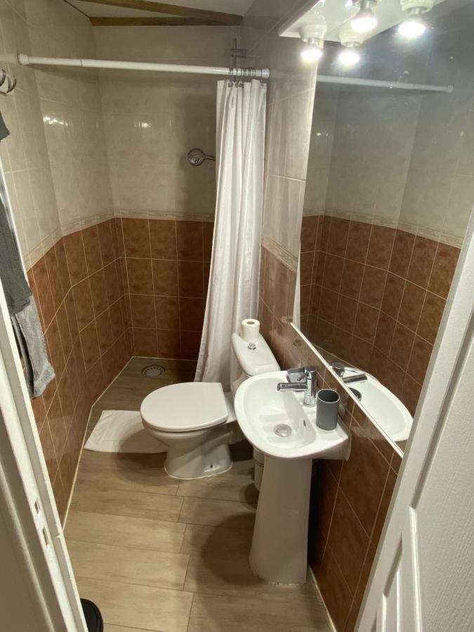 Отель La Fontaine De Vinsobres Экстерьер фото