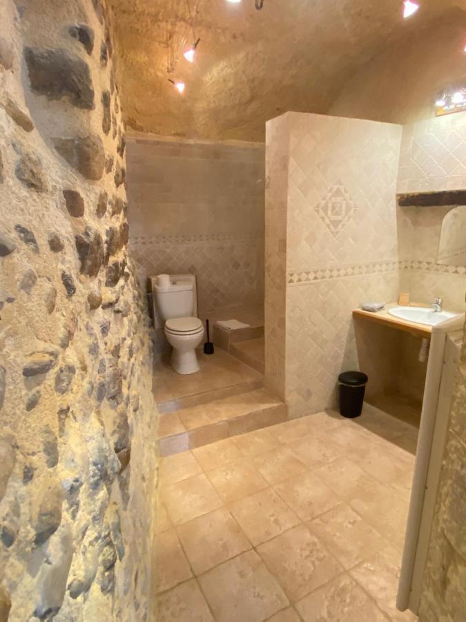 Отель La Fontaine De Vinsobres Экстерьер фото