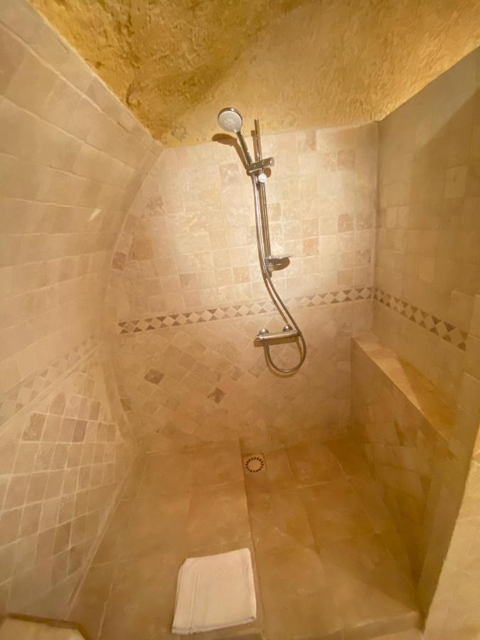 Отель La Fontaine De Vinsobres Экстерьер фото